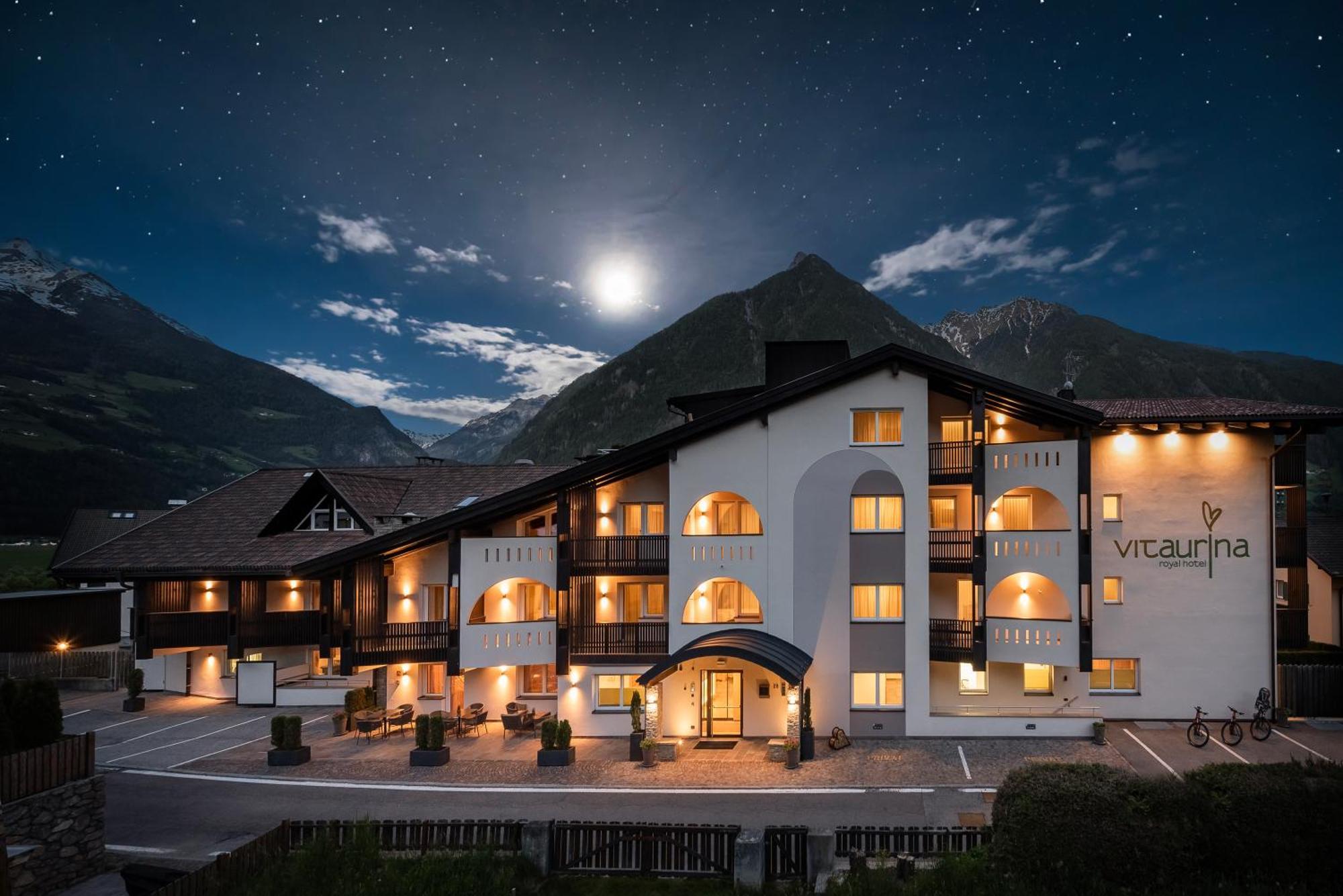 Vitaurina Royal Hotel Molini di Tures Exterior foto