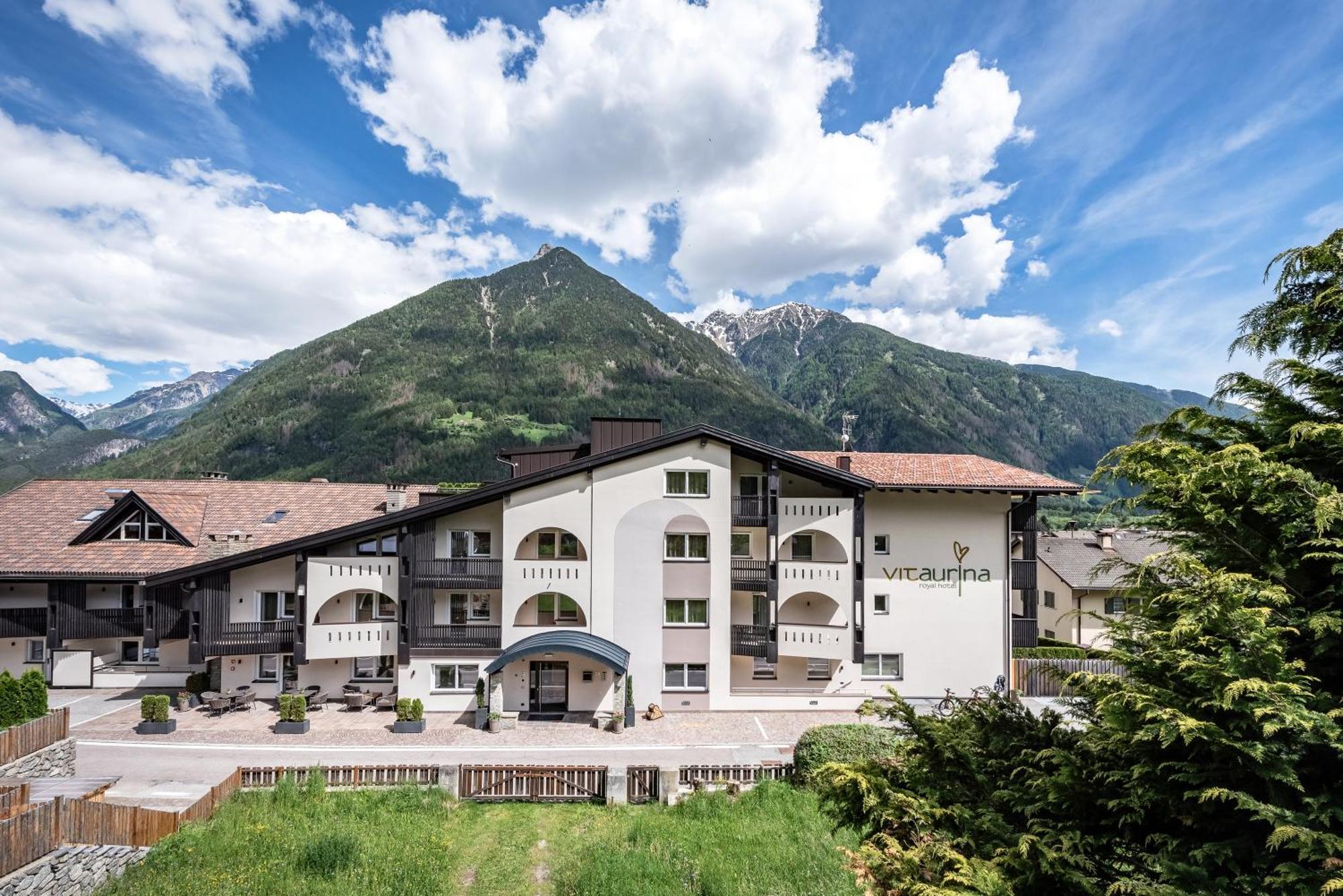 Vitaurina Royal Hotel Molini di Tures Exterior foto